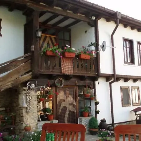 Balkandzhiyska House 招待所 *