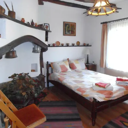 Balkandzhiyska House 招待所 *